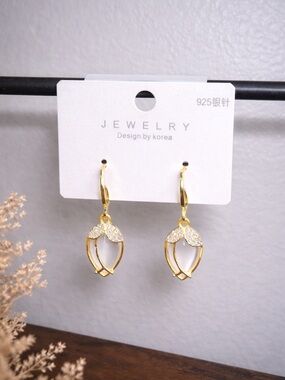 Gold and White Crystal Leaf Drop Earrings - Design by korea